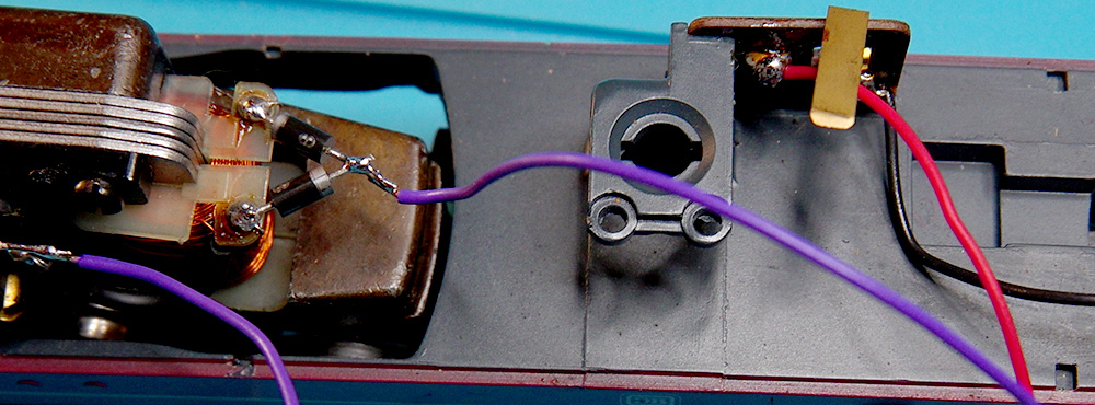 Modification E103 - Connexion du moteur